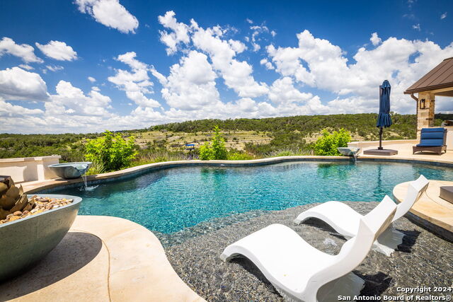 1543 Via Principale, New Braunfels, Texas image 38