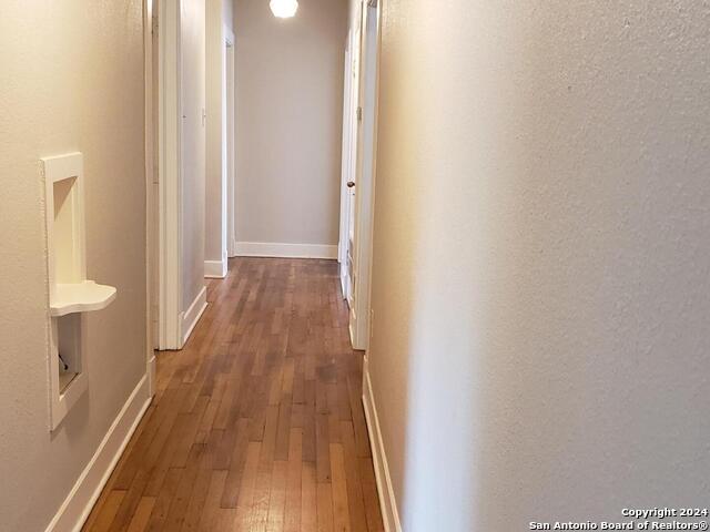 1406 Hicks Ave, San Antonio, Texas image 5