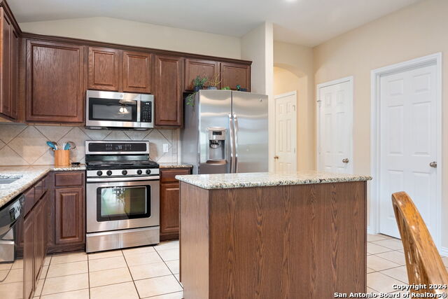 123 Birdwell Lane, Buda, Texas image 6