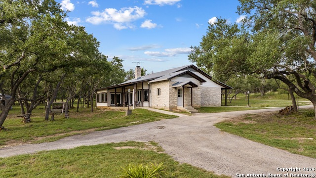 440 Leaning Oak Trail, Dripping Springs, Texas image 3