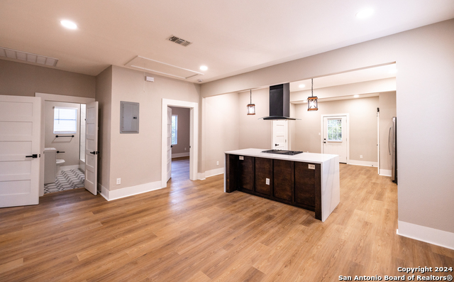 728 Porter St, San Antonio, Texas image 7