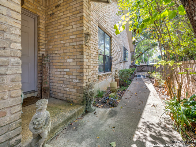 7016 Spring Briar St, San Antonio, Texas image 4