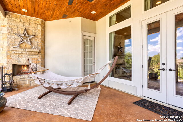 1058 Provence Pl, New Braunfels, Texas image 36