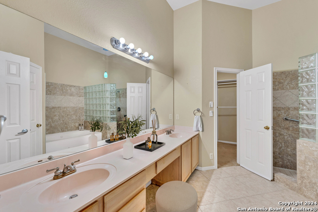 25819 Whata View, San Antonio, Texas image 14