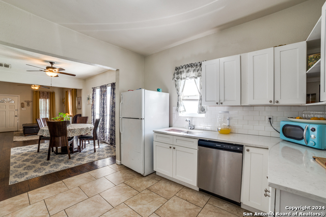519 Rigsby Ave, San Antonio, Texas image 17