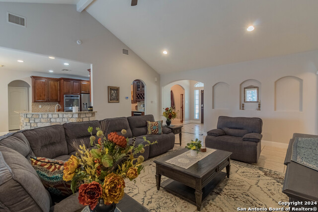 719 Misty Water Ln, San Antonio, Texas image 17