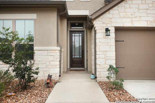 1386 Lyme Park, Bulverde, Texas image 4
