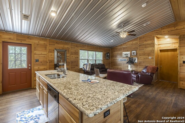 106 Homilius Rd, Center Point, Texas image 15