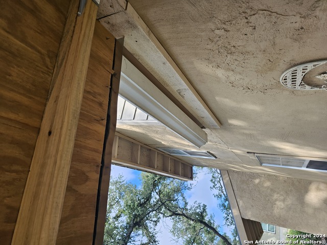 804 Ledgeview Dr, Canyon Lake, Texas image 4