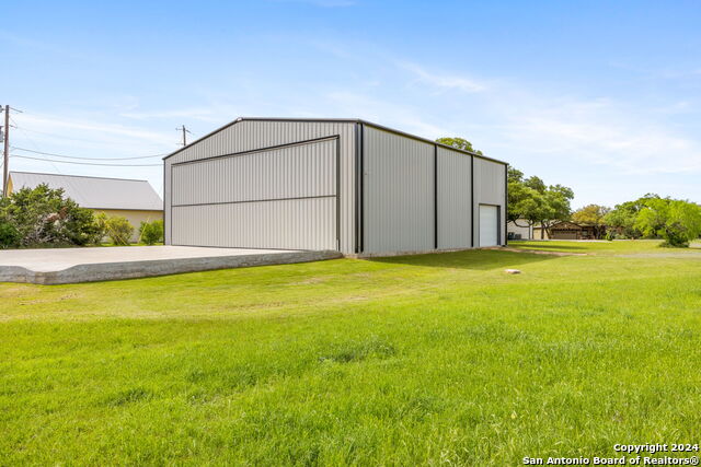 135 Bedford Drive, SPICEWOOD, Texas image 43