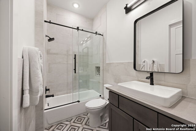 19907 Angel Bay Dr, SPICEWOOD, Texas image 30