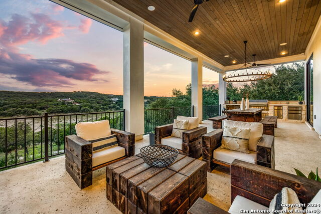 19907 Angel Bay Dr, SPICEWOOD, Texas image 32