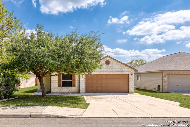 125 Katie Ct, Boerne, Texas image 1