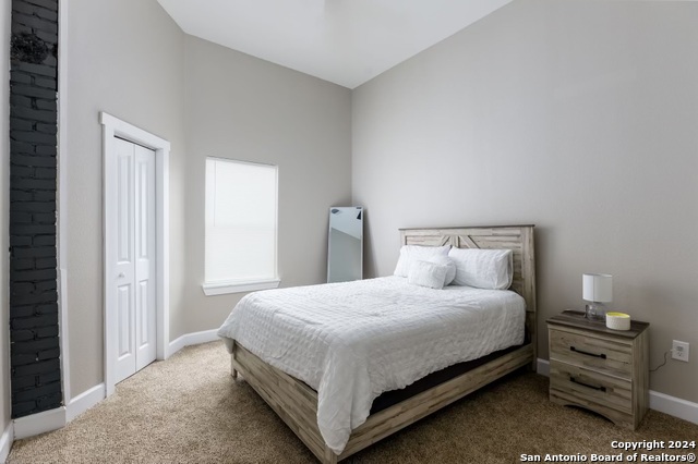 613 Delaware St, San Antonio, Texas image 5