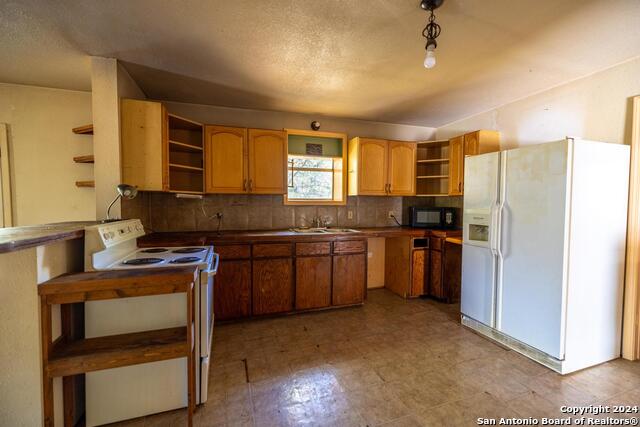 408 Broade Way, Leander, Texas image 44
