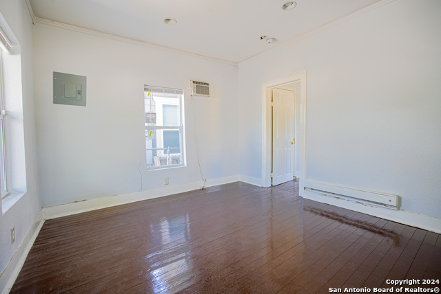 2406 Guadalupe St, San Antonio, Texas image 10