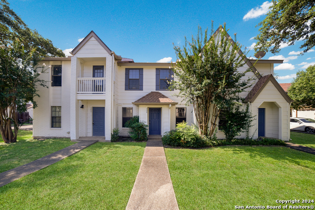 309 W Highland Dr, Boerne, Texas image 2