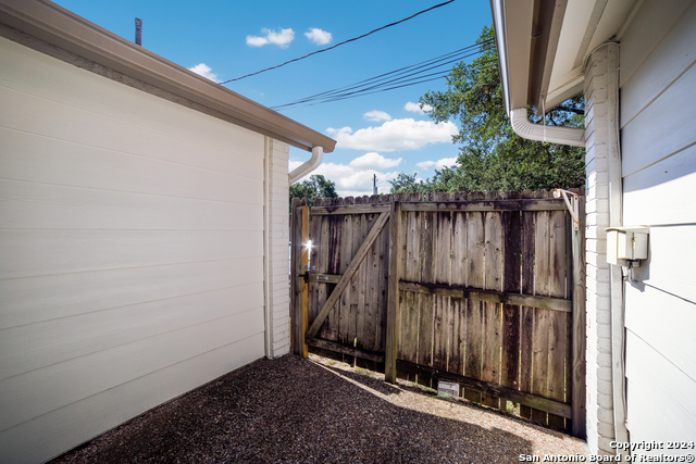 309 W Highland Dr, Boerne, Texas image 24