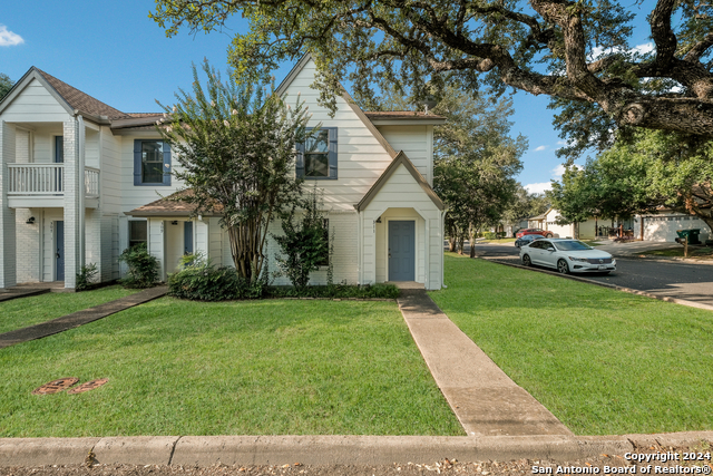 311 W Highland Dr, Boerne, Texas image 1