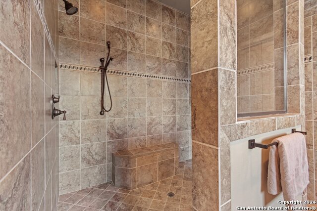 1308 Bordeaux Ln, New Braunfels, Texas image 25