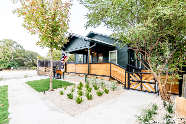 352 E Bridge St, New Braunfels, Texas image 17