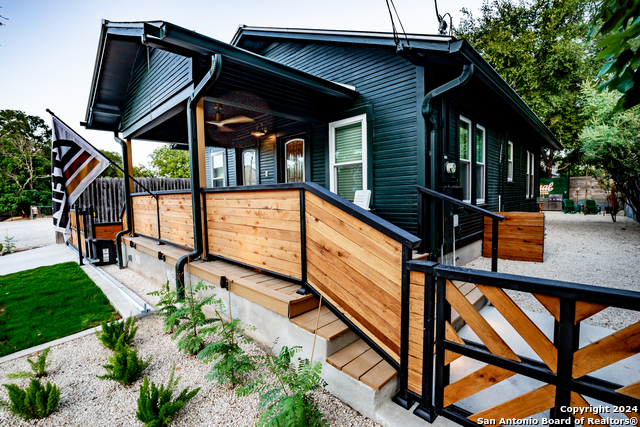 352 E Bridge St, New Braunfels, Texas image 18