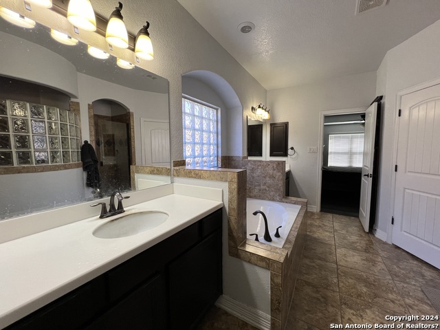 8022 Stillwater Pkwy, San Antonio, Texas image 17