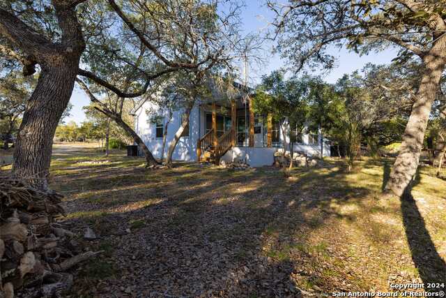612 Seven Sisters, Boerne, Texas image 2