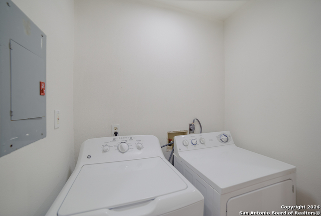 1412 Laurie, Canyon Lake, Texas image 15