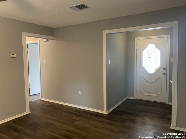 2262 Katy St, New Braunfels, Texas image 2