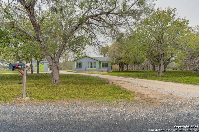9665 Stuart Rd, San Antonio, Texas image 4