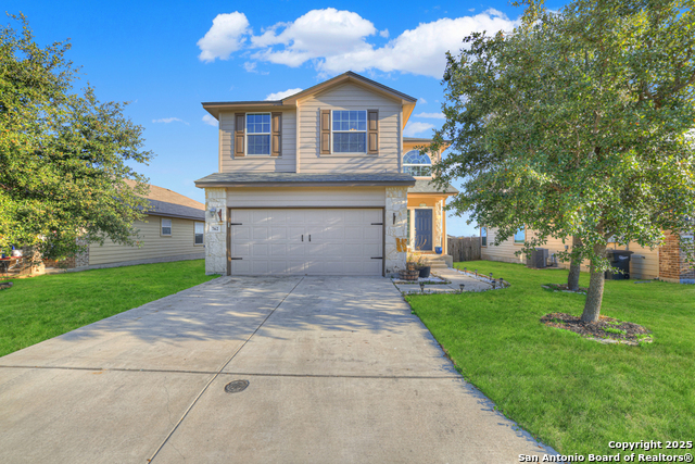 762 Wolfeton Way, New Braunfels, Texas image 2