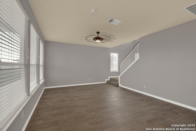 762 Wolfeton Way, New Braunfels, Texas image 8