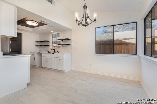 2835 Burning Log, San Antonio, Texas image 11