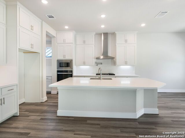 13 Denbury Gln, San Antonio, Texas image 9