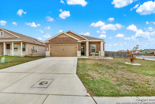 1919 Chiffchaff, New Braunfels, Texas image 3