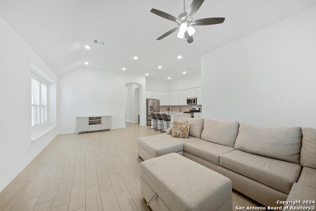 12459 Chazelle, San Antonio, Texas image 8