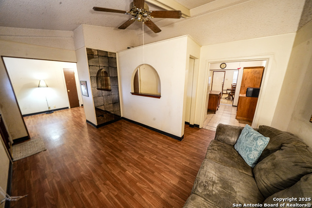 1414 Caballero, San Antonio, Texas image 7