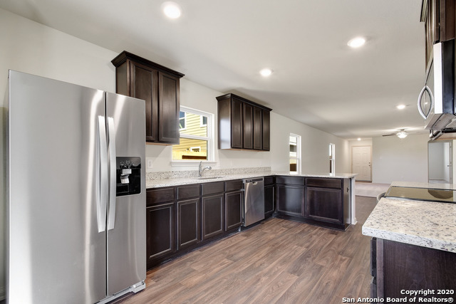 11945 Luckey Villa, San Antonio, Texas image 5