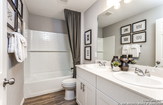 8118 Smithers Avenue, San Antonio, Texas image 4