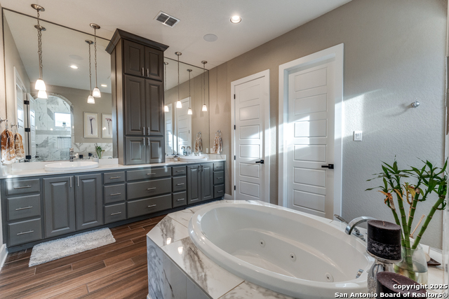 1373 Bordeaux Ln, New Braunfels, Texas image 32