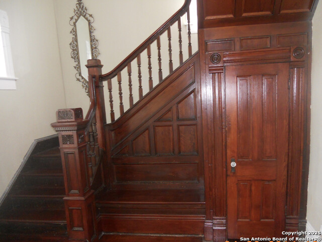 315 N Hackberry St, San Antonio, Texas image 4