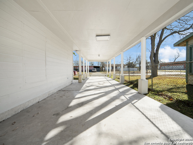107 Sussex, San Antonio, Texas image 28