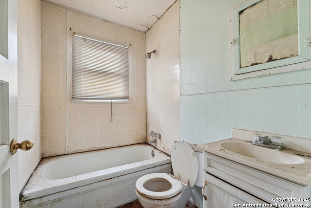 1932 E Highland Blvd, San Antonio, Texas image 14