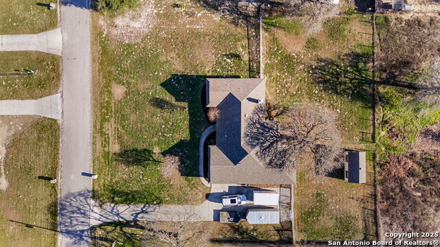 1213 Hillside Oaks, La Vernia, Texas image 38