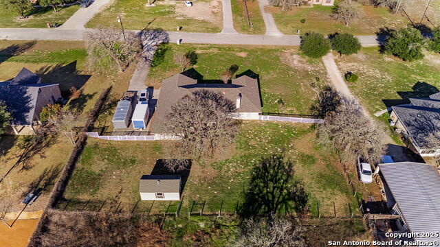 1213 Hillside Oaks, La Vernia, Texas image 40