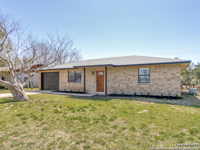 271 Deer Creek Dr, Boerne, Texas image 2