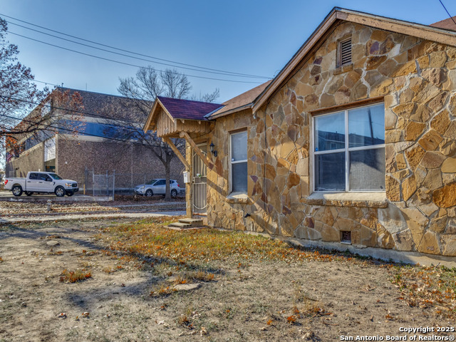 1107 E Euclid Ave, San Antonio, Texas image 3