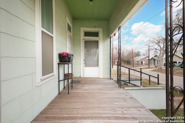 643 N Central Ave, New Braunfels, Texas image 17
