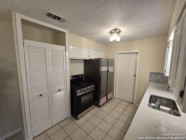 5050 Creekmoor Dr, San Antonio, Texas image 4